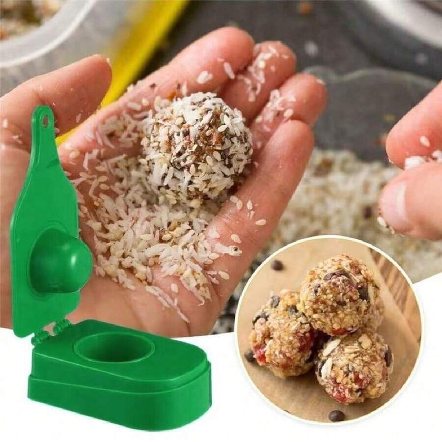1pc Kitchen Meat Ball Mold Squeezer - Green - View 1