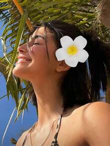 2pcs Floral Hair Clips, Sweet And Elegant Frangipani Flower Design For Casual And Beach Vacation, Suitable For Spring And Summer, Hair Accessory, Travel, Claw Clips, Alligator Hair Clip, Hair Slide, Hair Claws, School Stuff, Vacation Outfits Woman, Hair Accessories - 彩色 - 查看 3