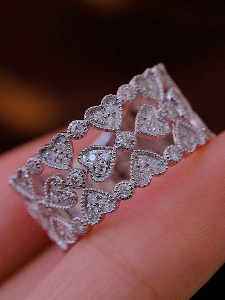 Fashionable Delicate Heart Hollow Asymmetrical Women's Party Ring - Silver - View 1