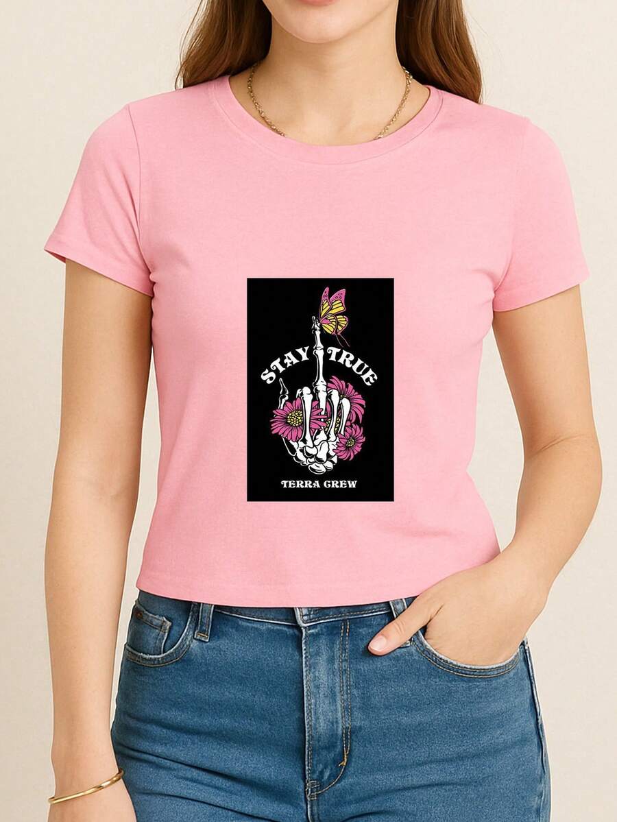 Camiseta Babylook Tshirt Feminina Frases Stay True Permaneça Verdadeiro Caveira Mão Flores 100% Algodão - Rosa Bebê - Visão 1