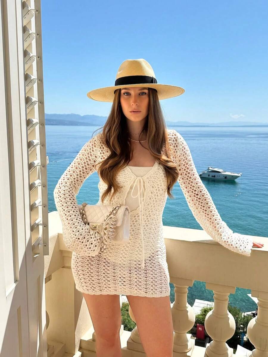 Women's Minimalist Elegant Knit Dress, Casual Chic Style, Spring/Summer - White - View 1