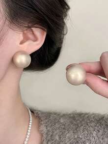1对米色2.5厘米/0.98英寸复古简约时尚仿珍珠耳钉，优雅秋冬新款设计，百搭高端耳环，适合女性，派对、日常佩戴、节日等场合。 - 米色 - 查看 5