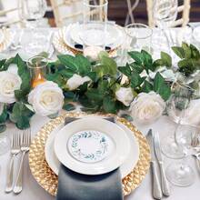 2 Stücke 78.7in künstliche weiße Rosenranke, Fake Blumen Girlande zum Aufhängen, Seide Rosenranke für Hochzeit, Party, Tischdekoration, Garten, Treppe. Geeignet für Valentinstag, Muttertag, Frühling, Geburtstag, Heimdekoration - Verschiedenfarbig - Übersicht 4