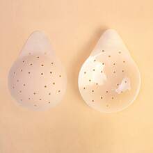 Seamless Breathable Silicone Breast Pads Women - Sticky Bra - Non-Slip Adhesive Breast Cover - M - 4,13 inch/10,5 cm - Xem 1