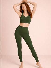 SHOWOFF Women's Fitness Set For Gym - Sports Top + High-Waisted Thick Leggings With Super Elastane - 軍綠色 - 查看 2