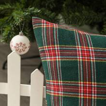2PCS Christmas Plaid Decorative Pillow Covers, Tartan Cushion Covers, Suitable For Farmhouse Holiday Decor, Red And Green Color Scheme - Red and Green - View 5