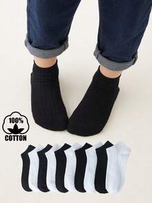 10 Pairs Kids/Youth Striped Cotton Casual Comfortable Versatile Mid-Calf Socks - Black and White - View 1