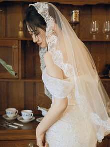 Wedding Bridal Veil With Comb 2 Tiers Lace Applique Edge Veil Fall Clothes For Women - Multicolor - View 10