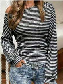 Women's Plus Size Oblique Collar Black & White Ribbed Design Top, Elegant & Comfortable For Daily Commute, Outing, Vacation, Suitable For Spring/Summer - Black and White - View 7