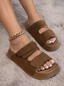 2026新款仿皮魔术贴拖鞋，吐司色，厚底Haken酷炫拖鞋，增高舒适拖鞋，不伤脚，假日必备 - 棕色 - 查看 2