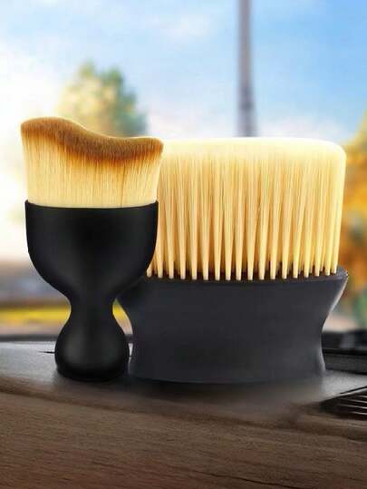 1 st mjuk nylonborste för rengöring av bildetaljer - Skonsam mot ytor, mycket effektiv för att ta bort luftventiler och damm från springor. Ett bilvårdsverktyg lämpligt för rengöring av bilinredning och springor i datorer och elektroniska produkter.