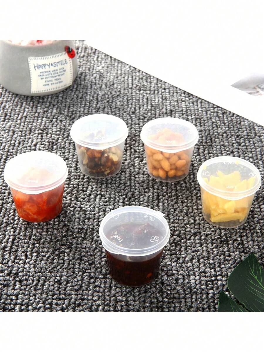 50/100个 2盎司带盖小塑料容器，一次性酱料碟，简约透明一次性蘸酱杯，带盖果冻杯，带铰链盖一次性分装杯，适用于厨房，可盛放酱料、调味品、舒芙蕾、沙拉酱、药品或史莱姆。 - 彩色 - 查看 1