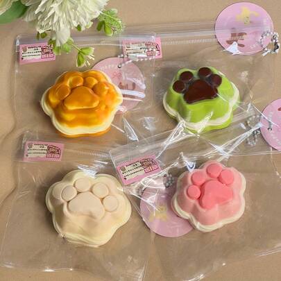Cat Paw Soft Squishy Sandwich Shaped Slow Rebound Stress Relief Toy, Suitable For Teenagers And Adults, Cat Paw Soft Toy, Food Style Soft Toy, Cat Paw Sandwich Soft Toy, Slow Rebound Soft Toy, Stress Relief Toy, Suitable For Teenagers And Adults