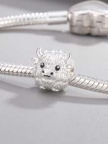 1pc Cute Niche Creative Highland Cow Beaded Pendant, Versatile For DIY Bracelet, Necklace, Small Gift