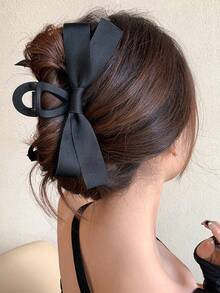 1pc Women's Black Bowknot Plastic Hair Claw - Cross Gripping Design Hair Clutch Catcher Clip, Ideal For Daily Use College School, Fall Winter Vacation Outfits Women's Bow Hair Accessories - Black - View 6