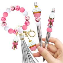 25/28颗粉色冰淇淋、蝴蝶结、爱心硅胶珠套装，搭配彩色爱心和甜甜圈图案圆珠，适合制作首饰、耳环、项链、包包、笔、手机链、化妆刷等DIY饰品，是返校季、节日、生日礼物的理想之选。