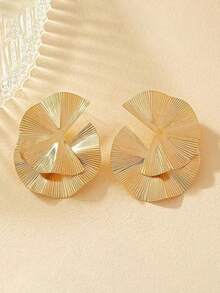 1对简约不对称褶皱旋转叶子耳环，适合女性日常佩戴 - 圓片耳環 - 查看 3