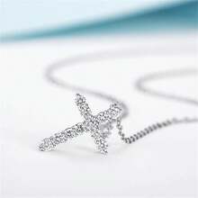 1件闪亮镶满水钻的银色十字架项链，创意优雅的铜质吊坠搭配锆石不锈钢链，日常祈祷祝福幸运饰品，生日、节日、周年纪念日礼物，送给朋友和爱人 - 銀色 - 查看 5