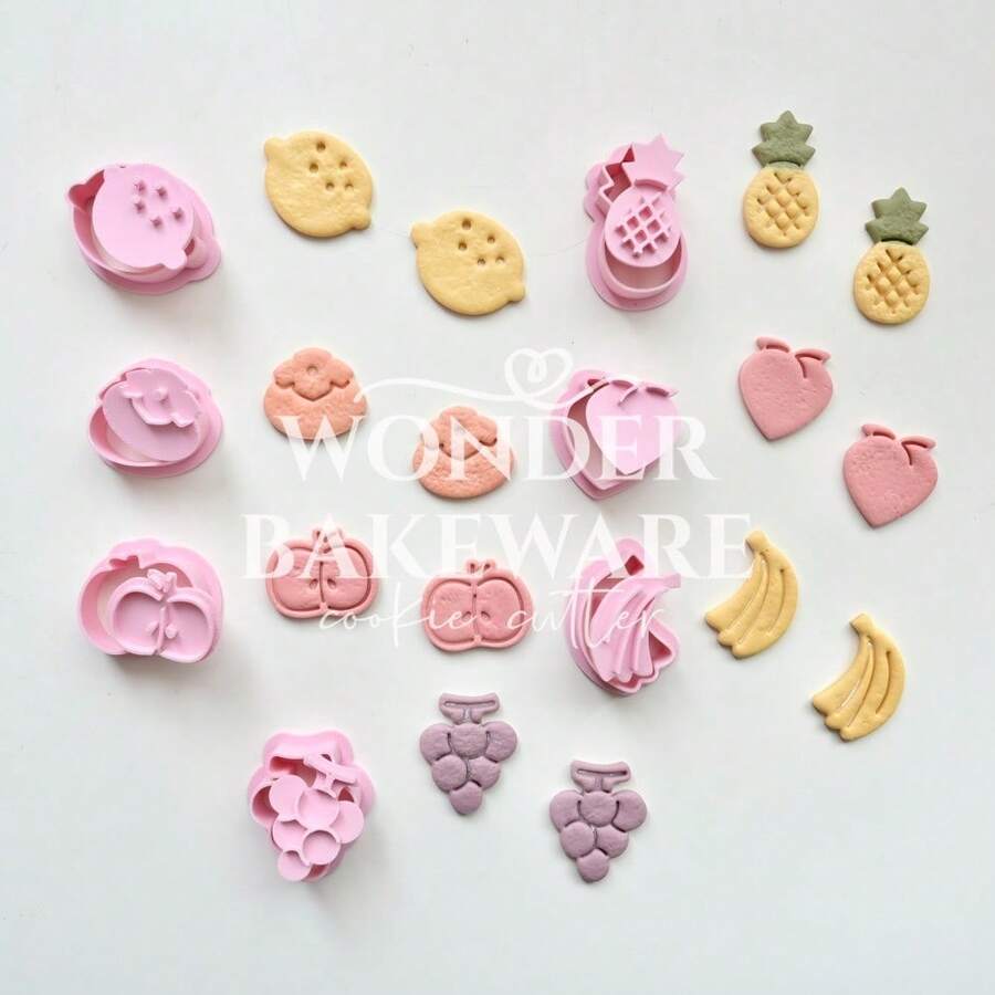 Mini Cortadores de Biscoitos em Formato de Frutas, Coelho, Banana, Maçã, Morango, Pêssego, Carimbo de Plástico, Molde Pressionável de Biscoito Cartoon, Utensílios de Cozinha para Assar e Confeitaria - Fruta - Visão 1