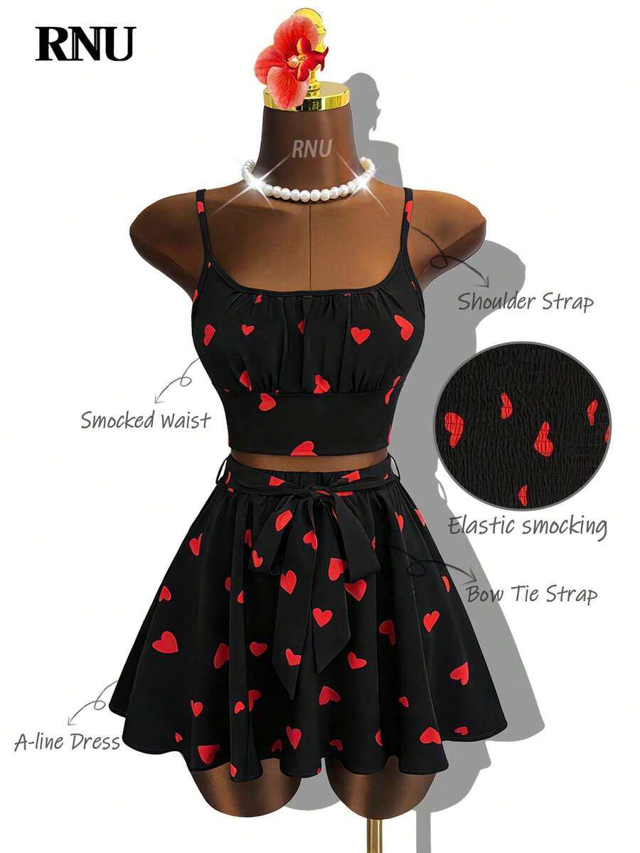 RNU 女士情人节假日休闲套装，荷叶边蝴蝶结可爱优雅弹力腰A字裙，性感派对、泳池派对、约会、假日、旅行装、休闲服、生日套装、婚礼宾客、狂欢节派对、新年优雅套装，心形印花吊带背心和迷你裙两件套 - 黑色 - 查看 1