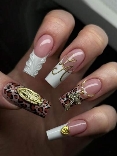 24 piezas de calcomanías para manicura francesa, de forma rectangular, con estampado de leopardo, decoradas con accesorios metálicos 3D, diseño de cruz y corazón, con un estilo retro de moda Y2K, superficie lisa, cobertura completa, adecuado para el uso diario de mujeres y niñas, suministros para uñas