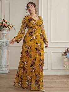 Plus Size Women's Mustard Yellow Floral Lace A-Line Dress, V-Neck, Bishop Sleeve, Flared Hem Vacation Spring - Ginger - View 3