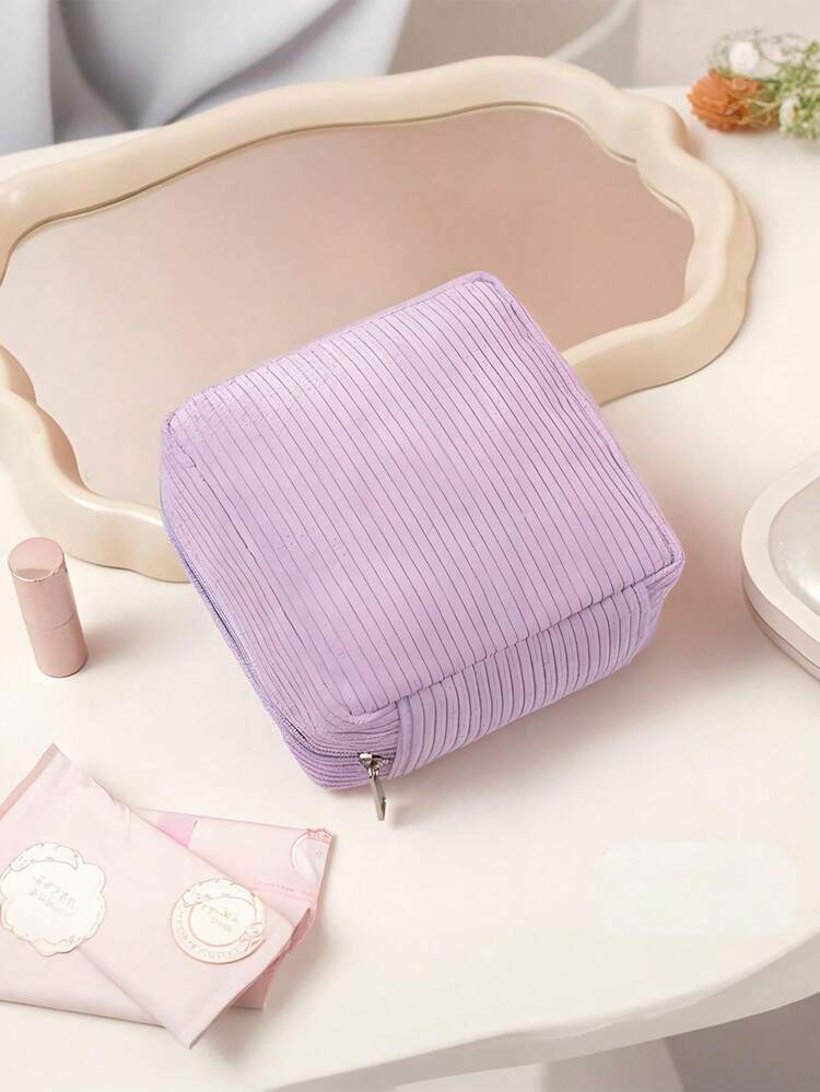 1个卫生巾收纳袋，便携式整理袋，大容量简约设计，可收纳卫生巾和棉垫，女生必备，外出携带方便，带扣系列整理袋，可作化妆包、文具袋，多功能实用收纳袋 - 彩色 - 查看 12