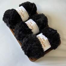 3 Groups Of 50g, Total 150G Faux Fur Yarn [1387] Feather Yarn Thread Skeins, Suitable For Weaving Hats, Scarves, Home Products, 100% Polyester, Approx. 32m/34 Yards Per Skein