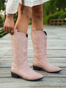 Western Style Embroidered Vintage Boots For Girl, Retro Platform Mid-Calf V-Cut Riding Boots, Winter New Arrival - Pink - View 6