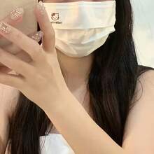 50个装一次性卡通印花三层无纺布透气舒适时尚口罩，白色装饰口罩（女士款）