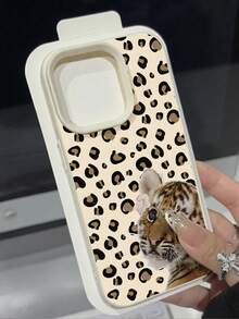 1pc Minimalist Leopard Print Cute Tilted Head Tiger Pattern Waterproof Anti-Fall Anti-Slip Soft Phone Case, Suitable As Birthday, Holiday Gift For Friends, Family, Couples, Compatible With Apple, Phones - Multicolor - View 2