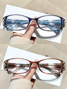 4pcs Fashion Reading Glasses, Unisex - Reading Glasses, Square Frame, Spring Hinged Optical Glasses, Retro Elegant Print, Casual Lightweight, Ultra-Clear, Anti-Fatigue, Suitable For Office Computer Reading And Daily Wear, Best Gift For Elders, Magnification 1X To 4X, Women Glasses Accessories