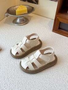 1 Pair Summer New Kids Closed-Toe Sandals, Boys/Girls Soft Bottom Non-Slip Woven Roman Shoes, Versatile Fashion Toddler Flat Shoes - White - View 3