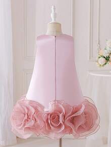 女童薄纱拼接碎花连衣裙，无袖公主裙，适合生日派对、婚礼花童、家庭聚会、拍照、舞台表演、度假等场合，春夏新品，性价比高，设计精致，亲肤舒适，版型优美。 - 粉色 - 查看 3