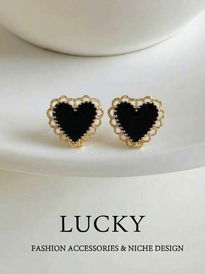 1 par de pendientes de aro minimalistas con forma de corazón, adecuados para uso diario y de fiesta de adolescentes