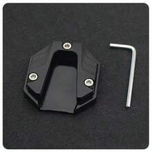 Motorcycle Side Stand Extension Pad, Aluminum Alloy Anti-Slip Stable Support Plate, Universal For Street Bikes, Scooters And Touring Motorcycles. Wider Base Enhances Parking Stability, Prevents Sinking And Sliding. CNC Precision Machined Upgraded Accessory, Suitable For Daily Riding And Customization.