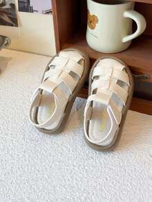 1 Pair Summer New Kids Closed-Toe Sandals, Boys/Girls Soft Bottom Non-Slip Woven Roman Shoes, Versatile Fashion Toddler Flat Shoes - White - View 1