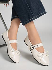 Sepatu Mary Jane Retro Merah Serbaguna Model Musim Semi 2025 dengan Perekat Velcro, Sepatu Kulit Datar Kasual Wanita Ujung Bulat, Sepatu Balet Datar - Krem - View 8