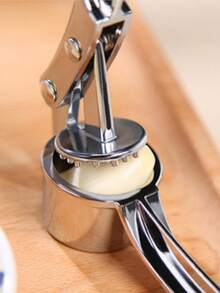 Stainless Steel Manual Garlic Press - One-Click Garlic/Ginger Paste | Easy To Clean, No Residue | Home & Commercial Kitchen Tool - Silver - View 5