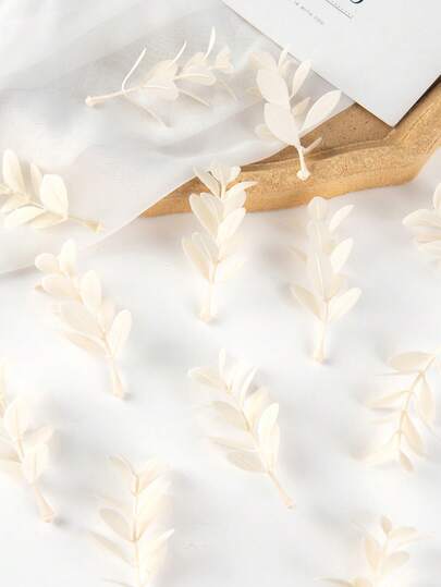 60PCS 2.36inch Artificial Green Leaves, Olive Leaves, Valentine's Day Gifts, Diy Decorations, Candy Boxes, Birthday Party Decorations, Wedding Flower Baskets, Bridal Bouquet Flowers, Home Decorations, Restaurants, Bedrooms, Windowsill Decorations, Vase Decorations, Valentine's Day And New Year Decorations, Outdoor Gardens, Back To School Season, Rama Decorations