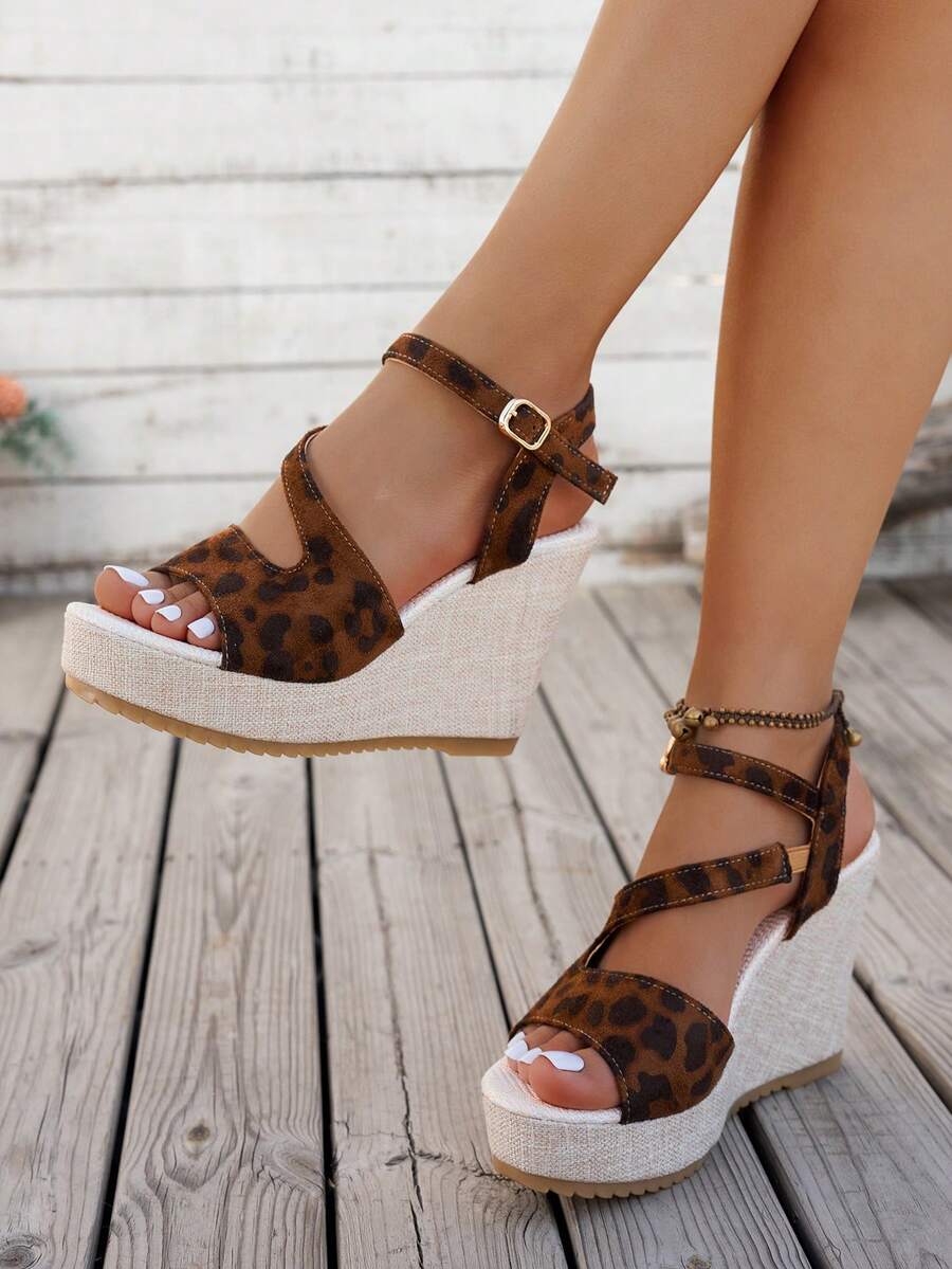 女士休闲百搭鞋，厚底坡跟鞋，新款设计，柔软百搭，尖头，舒适，绑带装饰，搭扣，适合通勤和日常穿着 - 豹紋 - 查看 1