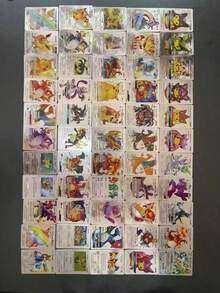 pokemon 55/10张高端宝可梦Vmax卡牌、动漫游戏卡牌、对战卡牌、创意小礼物、节日装饰、生日派对用品、生日礼物、艺术工艺装饰品、FNAF、罗纳尔多、动漫周边、动漫、罗纳尔多、游戏（随机发货） - 彩色 - 查看 4