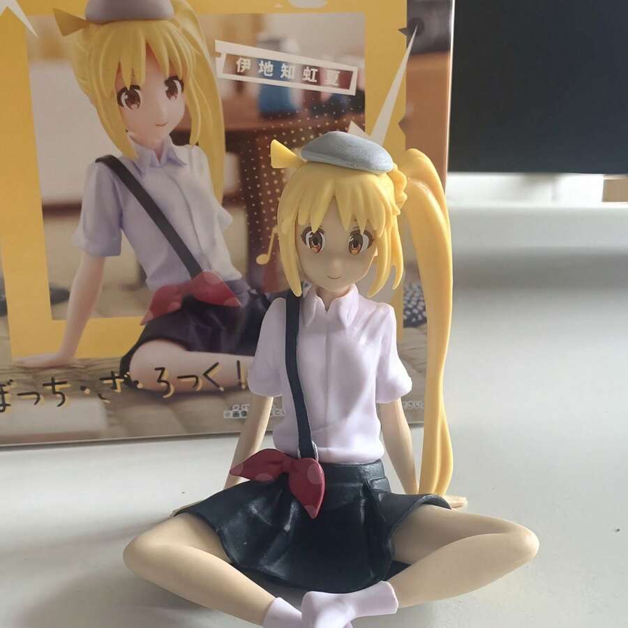 1 tượng nhỏ nhân vật nữ anime có lỗi nhỏ, búp bê tóc vàng dễ thương, mô hình hoạt hình, quà tặng sưu tầm cho người hâm mộ anime, trang trí nhà/văn phòng - Món quà hoàn hảo cho người yêu thích hoạt hình Nhật Bản - Tương thích với phông nền chụp ảnh anime - Tư thế đáng yêu, trang phục tinh tế và biểu cảm sống động - Tượng nhỏ thủ công theo phong cách anime. - Nhiều màu - Xem 1