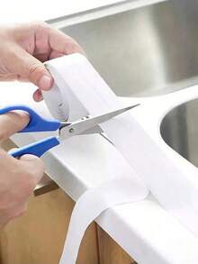 自粘防水密封胶带，适用于浴室和卫生间，可用于密封浴缸和墙壁，也可作为水槽/浴室/卫生间/地板/边缘的密封条，浴室装饰密封胶，秋季装饰 - 白色 - 查看 6