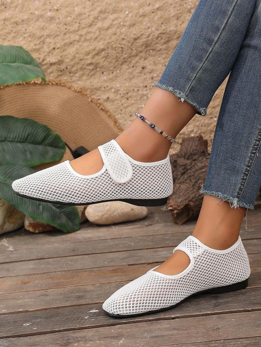 1双女士休闲网面平底鞋，百搭日常软底运动鞋，春夏款 - 白色 - 查看 1