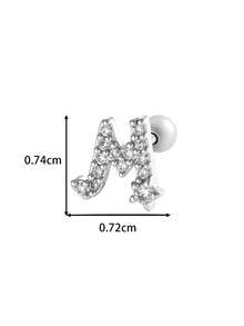 Toppiercing 1件铜锆石26个英文字母耳钉，不锈钢杆耳骨穿孔耳环