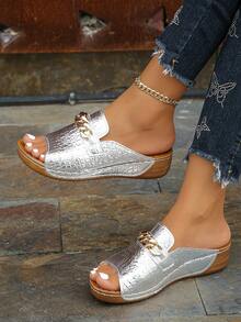 Fashionable Crocodile Pattern Metal Chain Buckle Round-Headed Open-Toe Women's Wedge Heel Thick-Soled Sandals Comfortable Lightweight Thick-Soled Silver Sandals For Vacation Style Summer Daily Wear Beach Play Silver Slippers Women's Slippers Pattern Pattern Random - 銀色鱷魚紋 - 查看 3