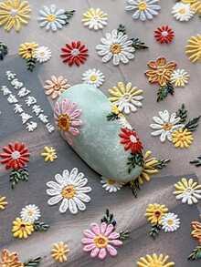 花朵美甲贴纸 - 1张5D立体浮雕，春夏雏菊图案，自粘式贴纸，适用于女士美甲DIY装饰，美甲用品 - 彩色 - 查看 6