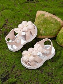 1 Pair Summer New Soft Bottom Lightweight & Comfortable Toddler Girls Sandals, Soft Rubber Non-Slip Closed Toe Flat Shoes - Beige - View 4