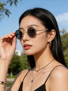 1pc Retro Small Frame Fashion Glasses, Unisex Round Hipster Glasses - Gold - View 3